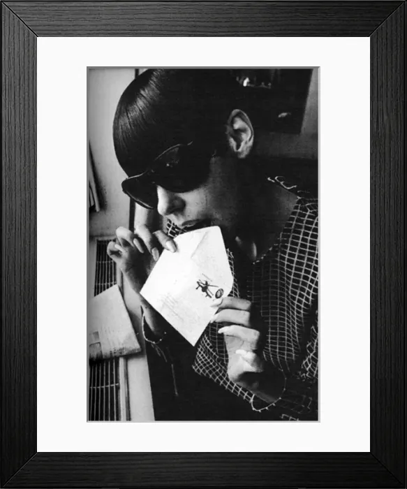 Framed Print : Peggy Moffitt