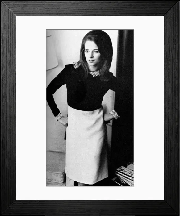 Framed Print : Charlotte Rampling in Jean Varon Framed Print : Charlotte Rampling in Jean Varon