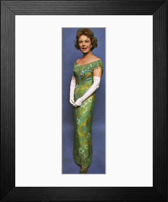 Framed Print : What People Are Wearing - Anna Neagle