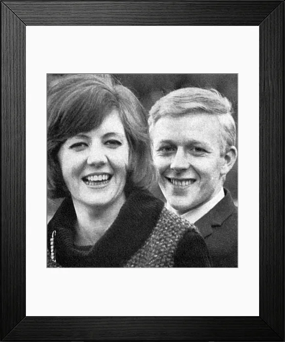 Framed Print : Who People Are Dating - Cilla Black and Bobby Willis Framed Print : Who People Are Dating - Cilla Black and Bobby Willis