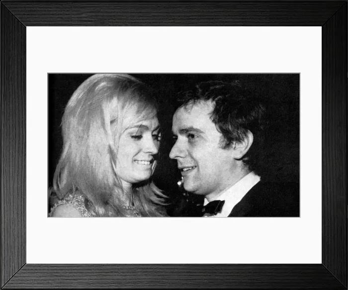 Framed Print : Who People Are Dating - Suzy Kendall and Dudley Moore Framed Print : Who People Are Dating - Suzy Kendall and Dudley Moore