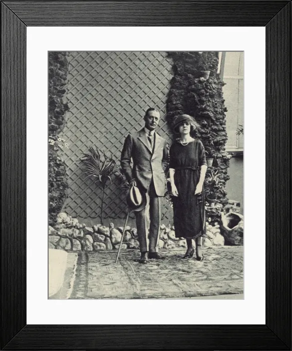 Framed Print : Sir Walter and Lady de Frece (Vesta Tilley)