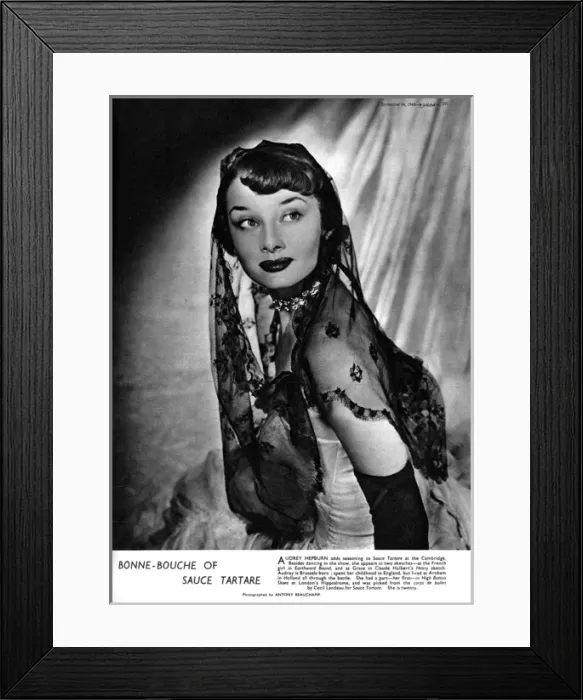 Framed Print : Audrey Hepburn in Sauce Tartare