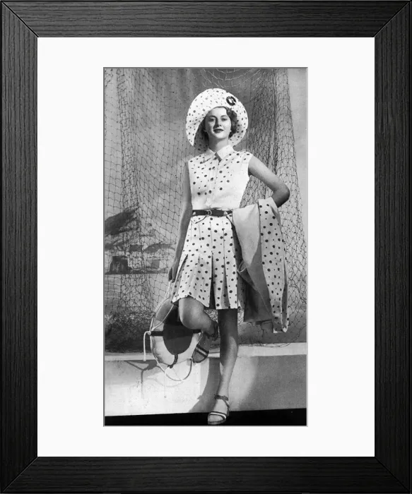 Framed Print : Cruising fashion 1935 Framed Print : Cruising fashion 1935