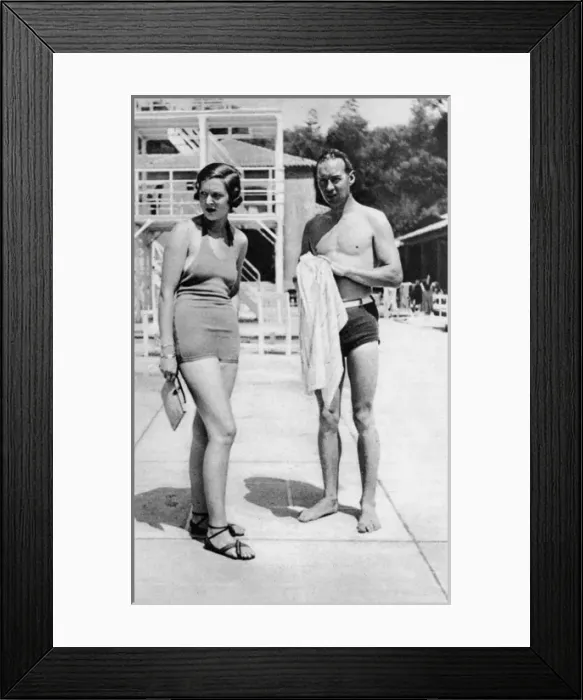 Framed Print : Mr Dale Bourne & Mrs Beryl Mills at Monte Carlo Beach
