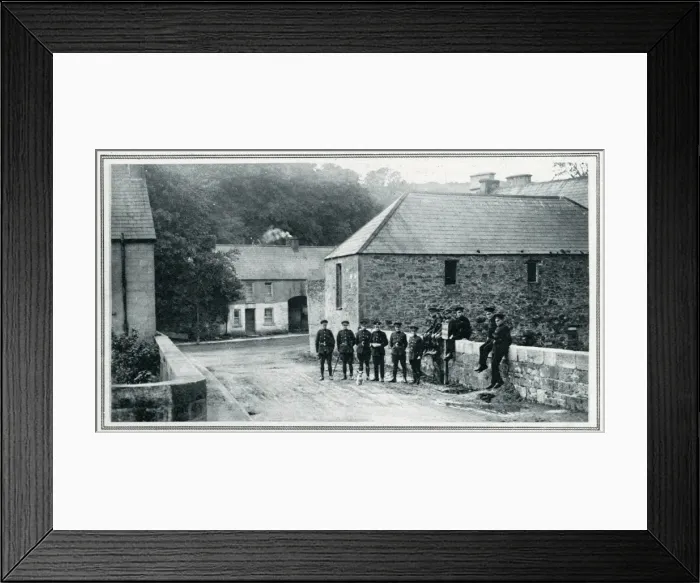 Framed Print : Frontier guards at the Ulster border Framed Print : Frontier guards at the Ulster border