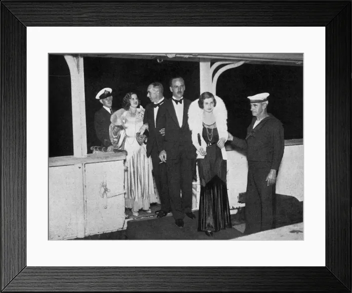 Framed Print : Guests returning on board a cruise liner Framed Print : Guests returning on board a cruise liner