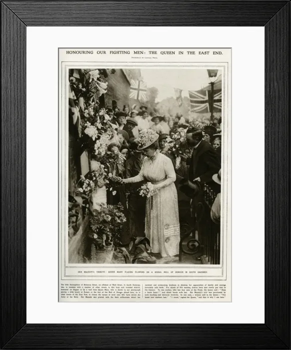 Framed Print : Queen Mary inspecting tribute to East End patriotism Framed Print : Queen Mary inspecting tribute to East End patriotism