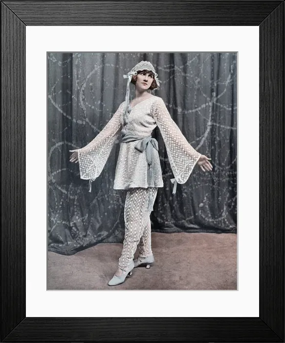 Framed Print : Marjorie Spiers - The Punch Bowl revue - Duke of York s Framed Print : Marjorie Spiers - The Punch Bowl revue - Duke of York s
