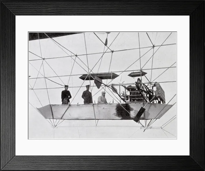 Framed Print : Airship Nulli Secundus Flying Over London 1907 Framed Print : Airship Nulli Secundus Flying Over London 1907