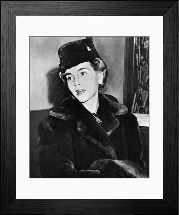 Framed Print : Countess Haugwitz-Reventlow - Barbara Hutton Framed Print : Countess Haugwitz-Reventlow - Barbara Hutton