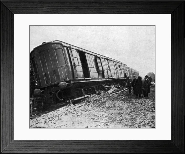 Framed Print : Derailing of the Flying Scotsman Framed Print : Derailing of the Flying Scotsman