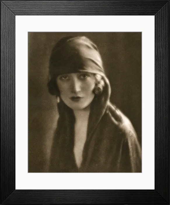 Framed Print : Margot, lead mannequin for Lucile