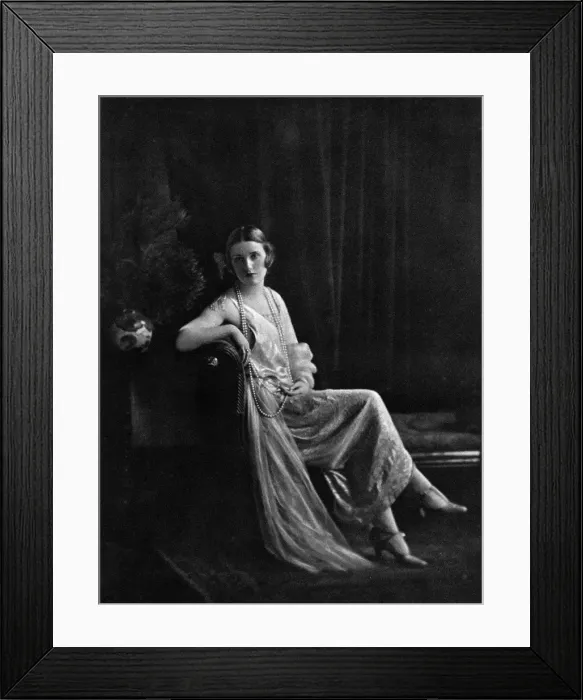 Framed Print : Hildred, a mannequin for Lucile Framed Print : Hildred, a mannequin for Lucile