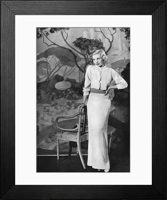 Framed Print : Claire Luce in Schiaparelli Framed Print : Claire Luce in Schiaparelli