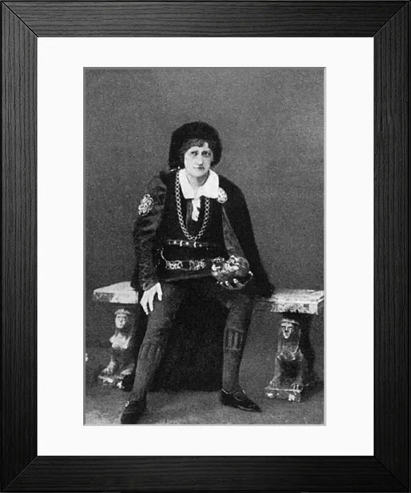 Framed Print : Janette Steer as Hamlet