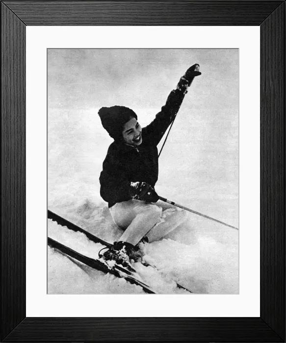 Framed Print : Queen Sirikit of Thailand in Gstaad, Switzerland Framed Print : Queen Sirikit of Thailand in Gstaad, Switzerland