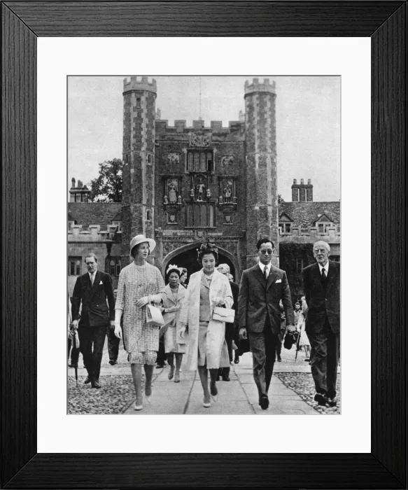 Framed Print : King Bhumibol Adulyadej and Queen Sirikit visit Cambridge