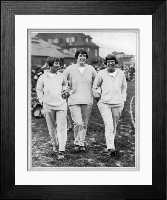Framed Print : Female athletes in Ilford Framed Print : Female athletes in Ilford