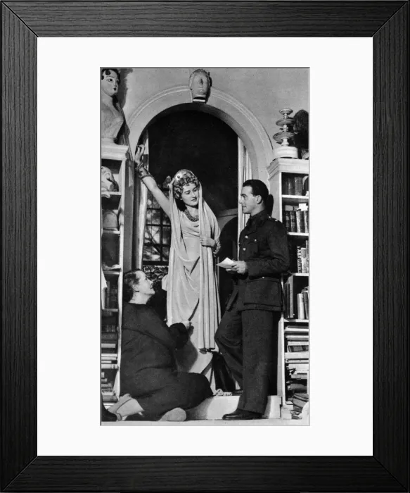 Framed Print : Oliver Messel, 1940 Framed Print : Oliver Messel, 1940