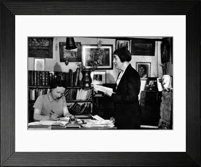Framed Print : Sylvia Pankhurst, 1940 Framed Print : Sylvia Pankhurst, 1940