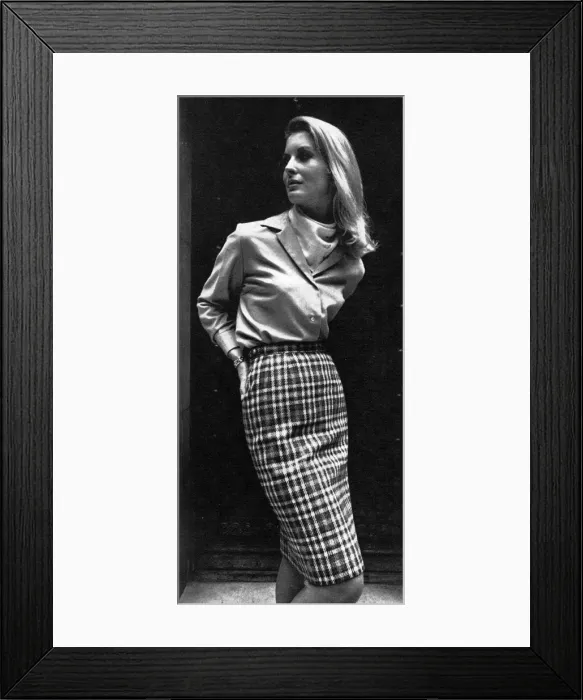Framed Print : Sandra Paul (Howard) Framed Print : Sandra Paul (Howard)