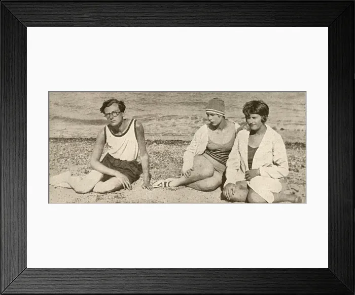 Framed Print : Mr. Cecil Beaton, Miss Nancy Beaton, and Miss Ann Duveen Framed Print : Mr. Cecil Beaton, Miss Nancy Beaton, and Miss Ann Duveen