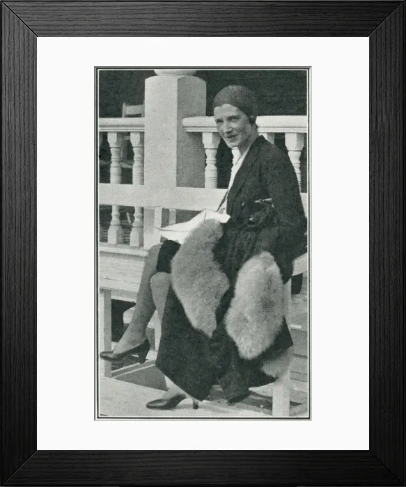 Framed Print : Mrs Reginald Fellowes