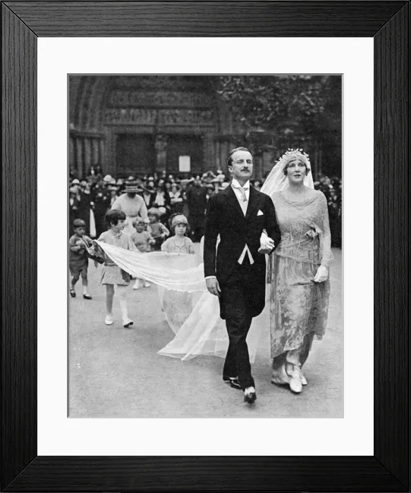 Framed Print : Wedding of Lady Diana Manners and Duff Cooper Framed Print : Wedding of Lady Diana Manners and Duff Cooper
