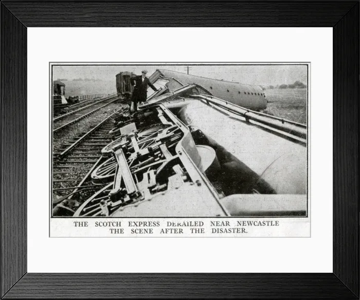 Framed Print : General Strike 1926: Flying Scotsman derailed Framed Print : General Strike 1926: Flying Scotsman derailed