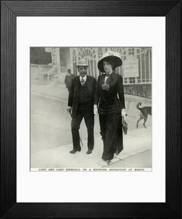 Framed Print : Lord and Lady Kinnoull shopping in Monte Carlo Framed Print : Lord and Lady Kinnoull shopping in Monte Carlo
