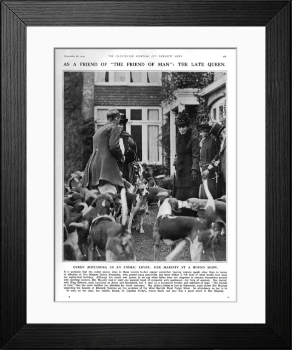 Framed Print : Photo of Queen Alexandra inspecting hounds at a show