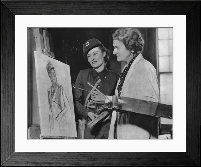 Framed Print : Ethel Gabain and a sitter Framed Print : Ethel Gabain and a sitter