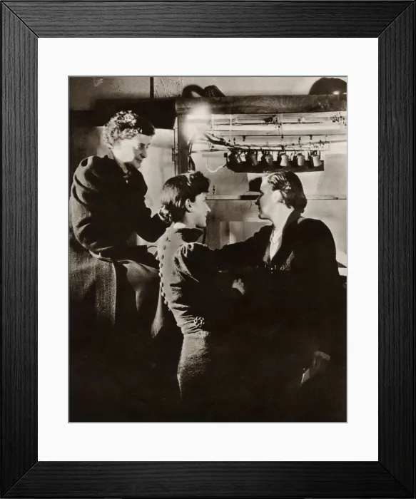 Framed Print : Motley - Elizabeth Montgomery, Sophia & Peggy Harris Framed Print : Motley - Elizabeth Montgomery, Sophia & Peggy Harris