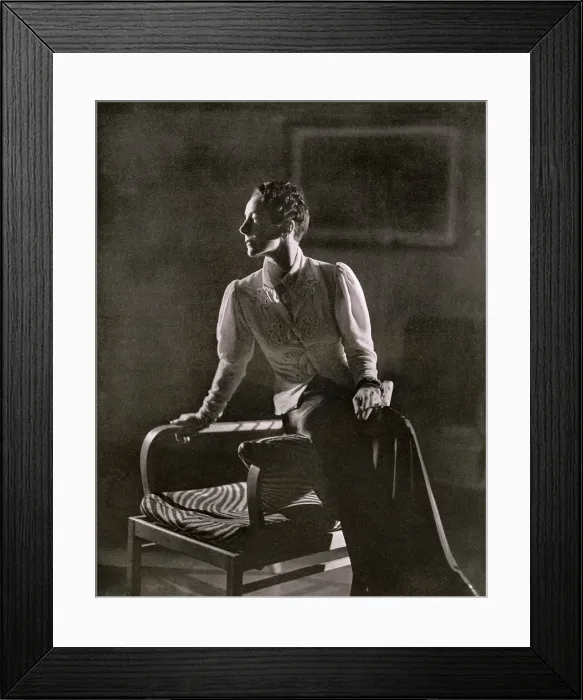Framed Print : Gladys Calthrop Framed Print : Gladys Calthrop