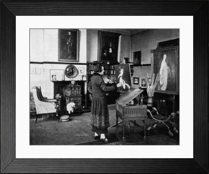 Framed Print : Flora Lion in her studio