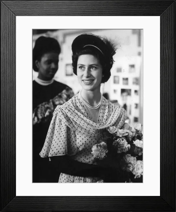 Framed Print : Princess Margaret at Bethnal Green Youth Week, 1950 Framed Print : Princess Margaret at Bethnal Green Youth Week, 1950