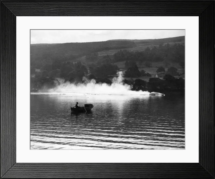 Framed Print : Malcolm Campbell making trial run on Coniston Water, 1947 Framed Print : Malcolm Campbell making trial run on Coniston Water, 1947