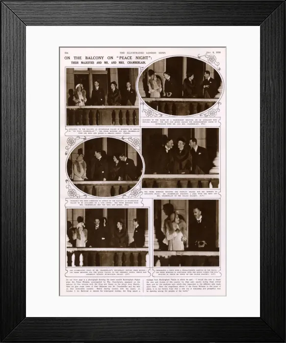 Framed Print : Peace Night on the balcony at Buckingham Palace Framed Print : Peace Night on the balcony at Buckingham Palace