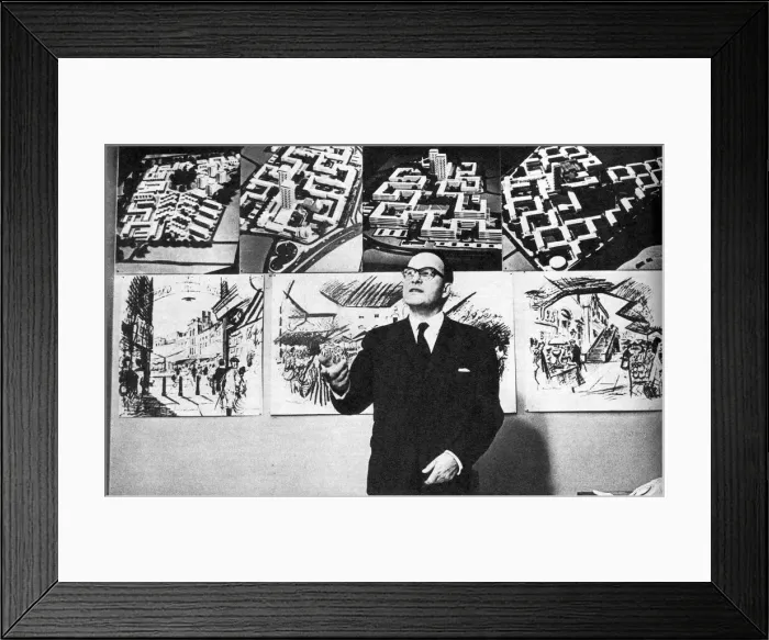 Framed Print : Konrad Smigielski Framed Print : Konrad Smigielski