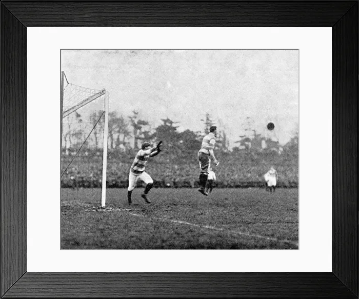 Framed Print : England v Scotland football match, 1901 Framed Print : England v Scotland football match, 1901