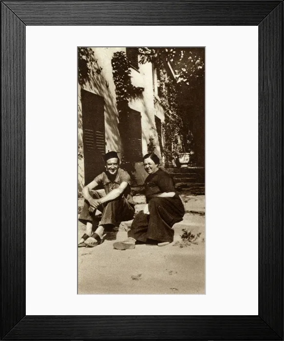 Framed Print : Cecil Beaton and Elsa Maxwell at the Venice Lido Framed Print : Cecil Beaton and Elsa Maxwell at the Venice Lido