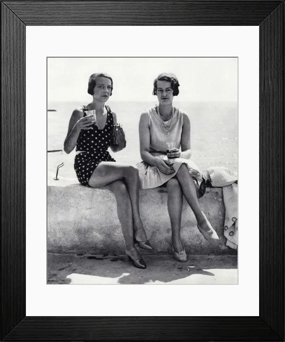 Framed Print : Marquise de Casa Maury Framed Print : Marquise de Casa Maury
