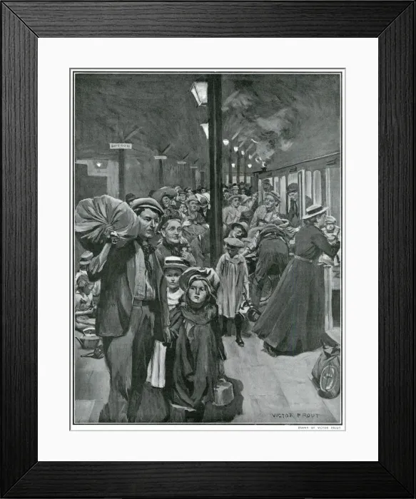 Framed Print : Hop-picking season in Kent 1901 Framed Print : Hop-picking season in Kent 1901