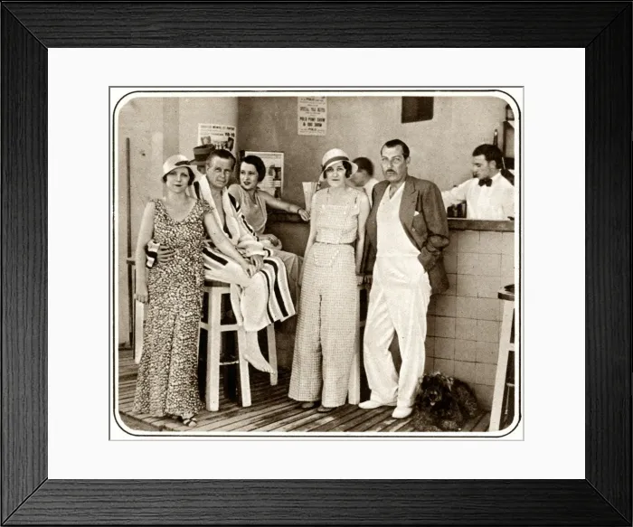 Framed Print : Beach bar at Biarritz with notable personalities Framed Print : Beach bar at Biarritz with notable personalities
