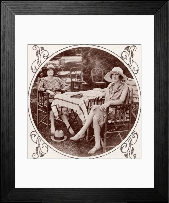 Framed Print : Lady Horne & Mrs O Malley-Keyes at Biarritz Framed Print : Lady Horne & Mrs O Malley-Keyes at Biarritz