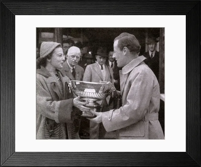 Framed Print : Marchioness of Lansdowne presents cup to Harris St. John Framed Print : Marchioness of Lansdowne presents cup to Harris St. John