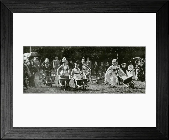 Framed Print : Ladies wheelbarrow race at Bad Homburg, 1882