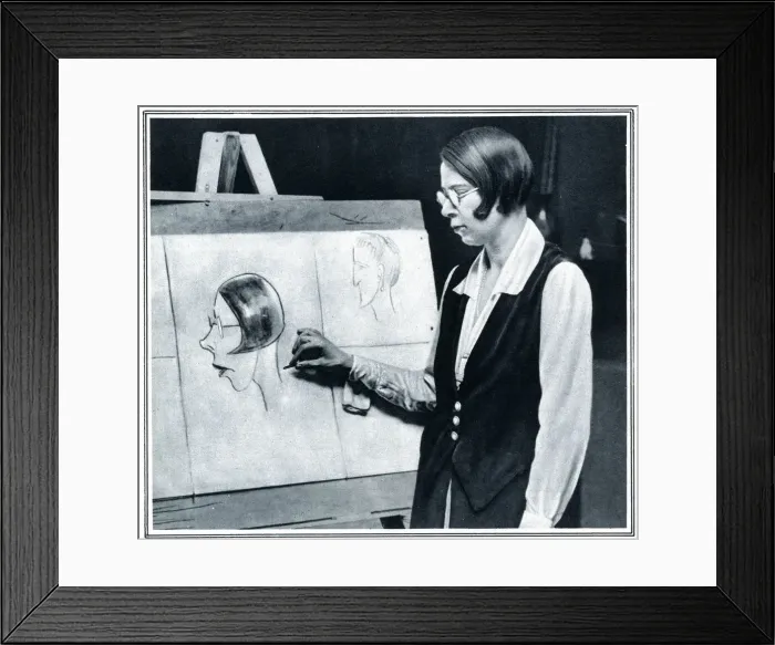 Framed Print : Gwen Farrar drawing a caricature of herself Framed Print : Gwen Farrar drawing a caricature of herself