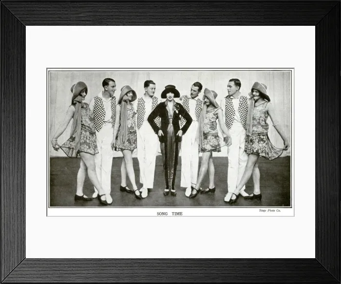 Framed Print : Gwen Farrar in Shake Your Feet at the London Hippodrome Framed Print : Gwen Farrar in Shake Your Feet at the London Hippodrome